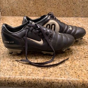Nike women’s air zoom total 90 iii cleats US 6.5